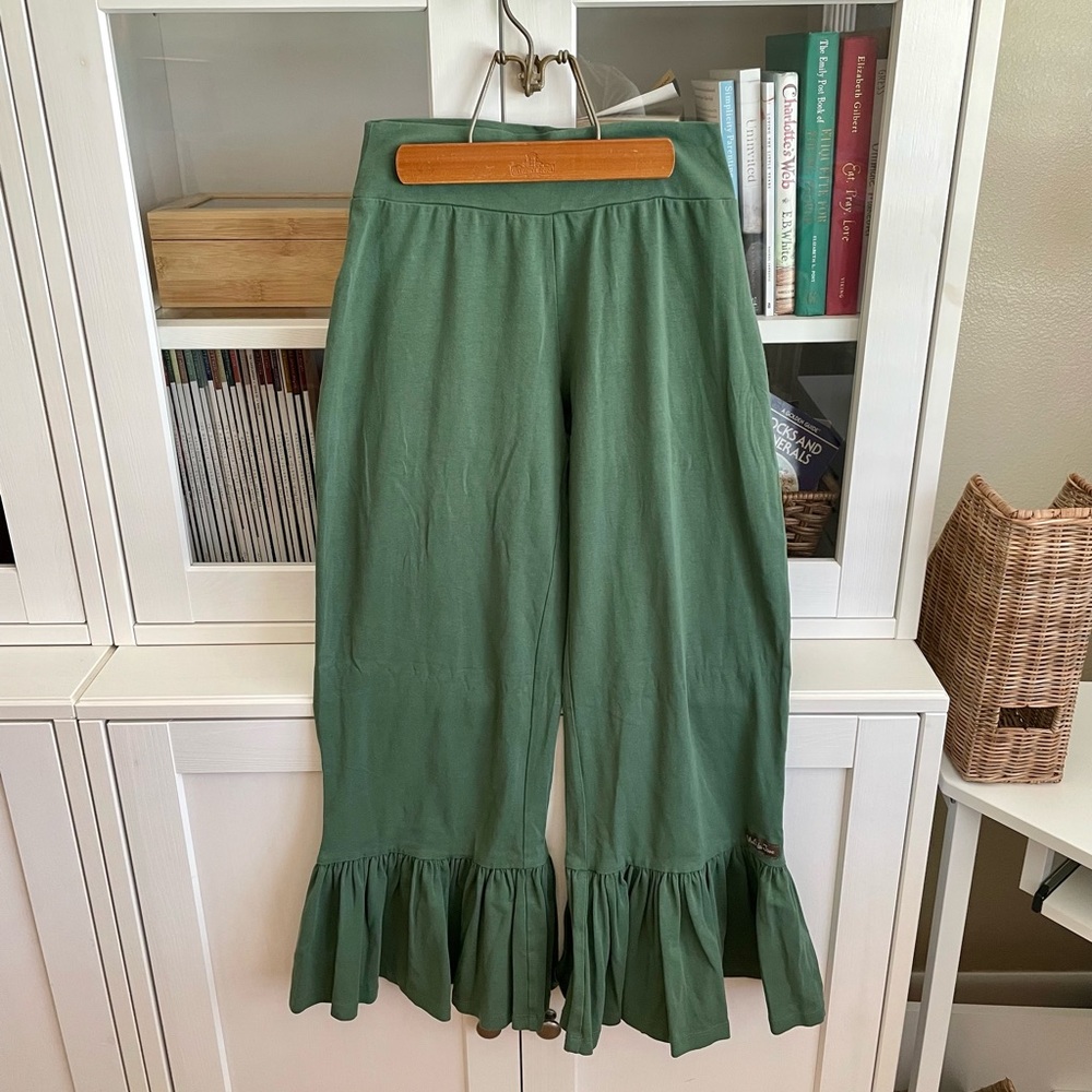 Matilda Jane size S green ruffles in EUC